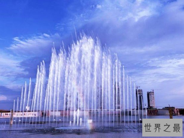 亚洲喷水最高的喷泉,喷水高度达184米