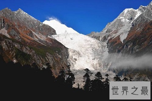 中国最大的冰瀑布,绝对气势磅礴得震撼人心!