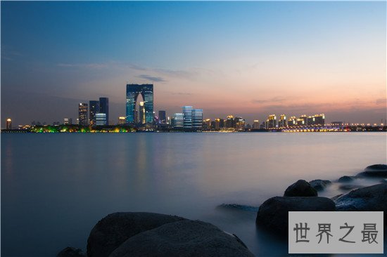 中国十大美女城市，单身的帅小伙的福利到了