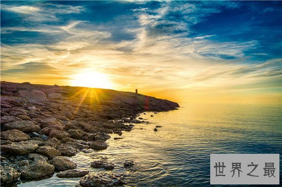 中国最大的湖泊,青海湖的水怪传说故事