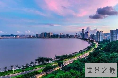 中国最宜居的四个城市,生活便利活的自在