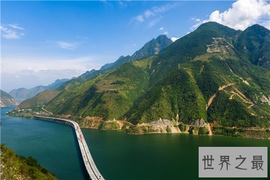 云端上的高速公路,美如仙境的雅西高速(高度差达到2800米)