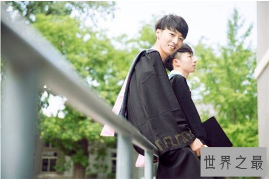 北大最帅双胞胎，努力出来的天才更帅