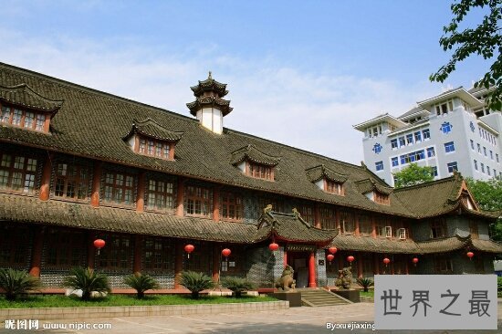 重庆的大学排名的各种学校，这三个大学要求学历都非常高