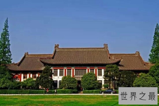 南京有什么大学？这十所所大学每年招进的学生都很多啊