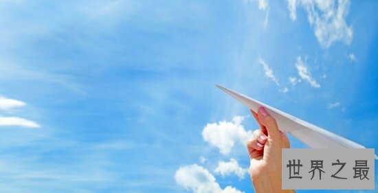 冲浪纸飞机,可以在空中冲浪的一款纸飞机（据说可以再空中呆一分钟）