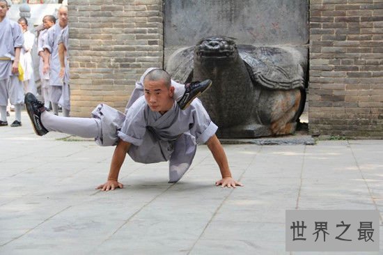 中国佛教四大寺庙分别在哪 每年香火最旺的地方推荐