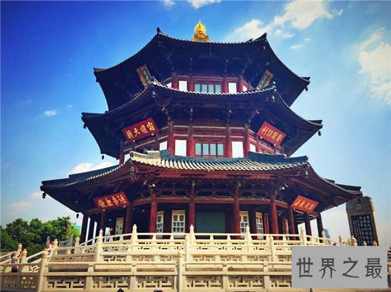 中国佛教四大寺庙分别在哪 每年香火最旺的地方推荐