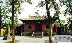 中国佛教四大寺庙分别在哪 每年香火最旺的地方推荐