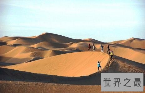 中国最大的沙漠也是世界最神秘的沙漠 面积有三个省那么大
