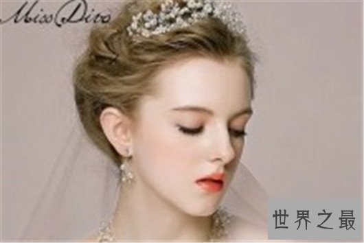 还在为刘海中长期烦恼吗 ，刘海编发教程来了，码住慢慢看吧