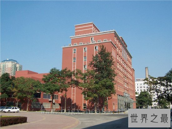 全球最知名体育学院排名 无数体育生梦想中的学府