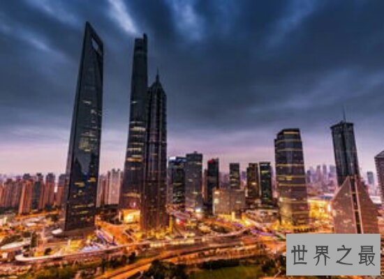 中国最高建筑——上海中心大厦  电梯速度世界第一