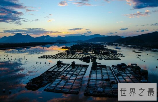 中国最美的地方第一名竟然是九寨沟！九寨沟被称为童话世界