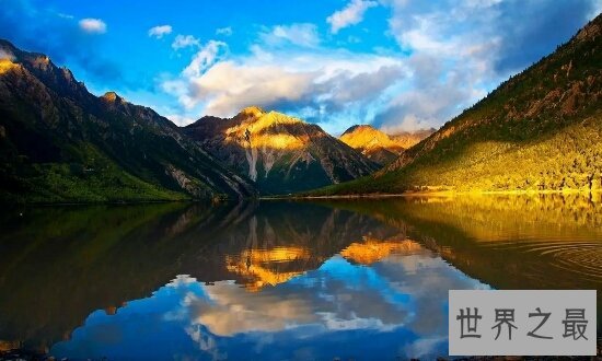 中国最美的地方第一名竟然是九寨沟！九寨沟被称为童话世界