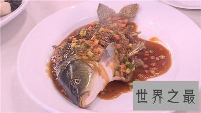 鲁菜中最残忍的一道菜--活吃鲤鱼