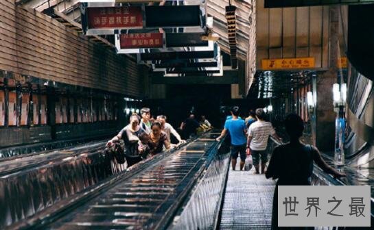 全国最深地铁站，重庆10号线深94米(等于31层楼)