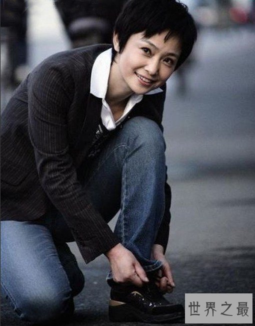 中国第一女保镖边梅，手枪放在枕下(曾是北京小姐)