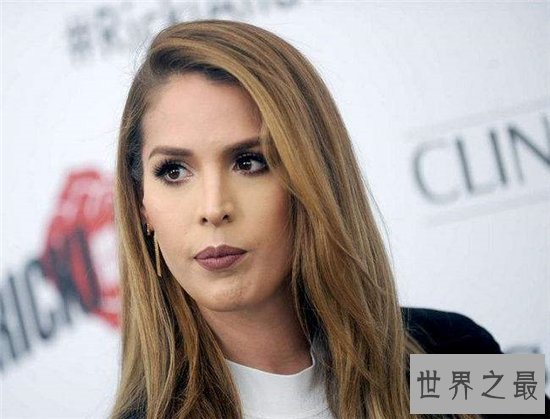 世界十大变性美女,泰瑞托依变性后成为时尚界宠儿