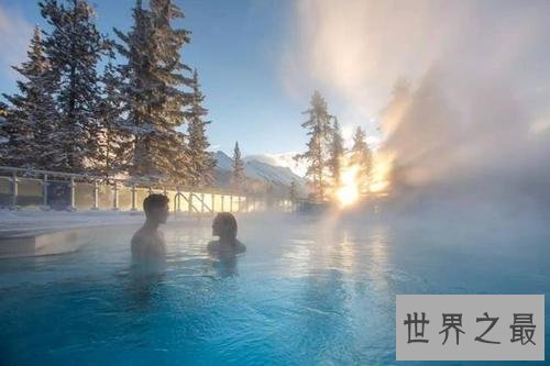 世界十大适合泡澡的温泉排名,蓝泻湖能挣强人的体质