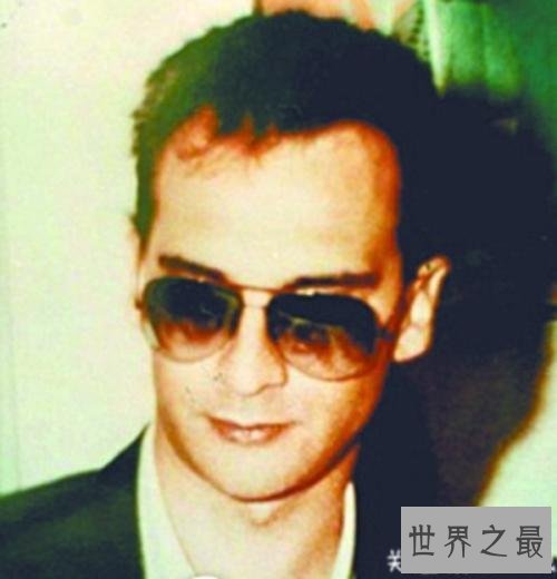 世界十大恐怖分子排名,他一次杀光200多人。