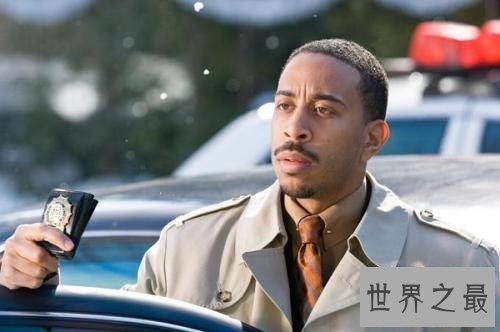 世界十大热门黑人歌手，他曾火透半边天。