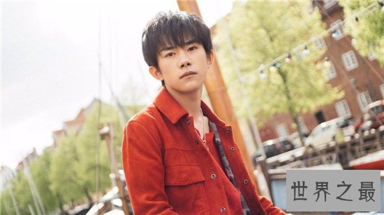 亚洲十大帅哥排行榜,小白侧脸帅的让人无法自拔!