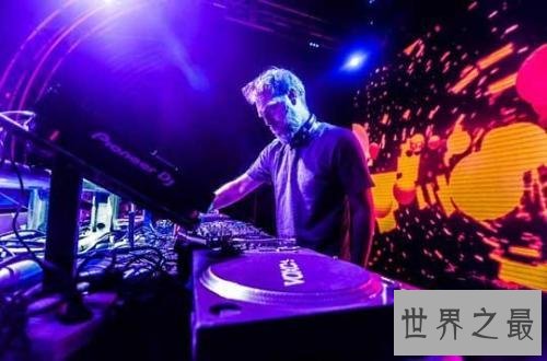 世界十大DJ电音排名，引领音乐狂潮。