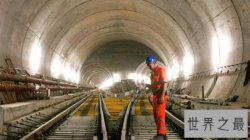 世界十大最奇怪的隧道，搭建环境异常艰险。