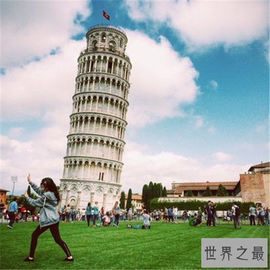 世界十大最著名的塔楼排行，559米的广州塔照亮了整个广州