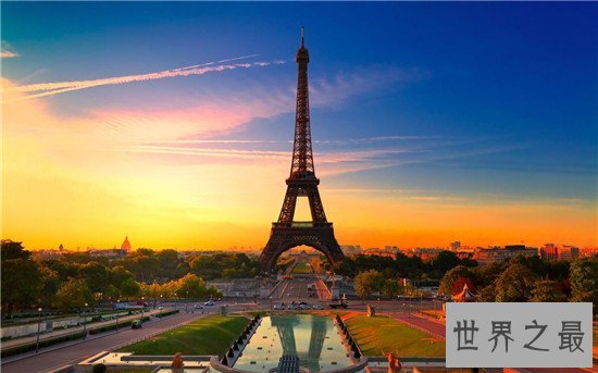 世界十大最著名的塔楼排行，559米的广州塔照亮了整个广州