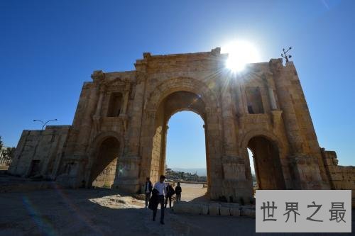 世界上十大最美城堡排行,有时间一定要去看看。