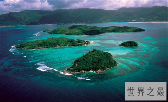 世界10大名岛排行榜，大溪地简直美得不像话