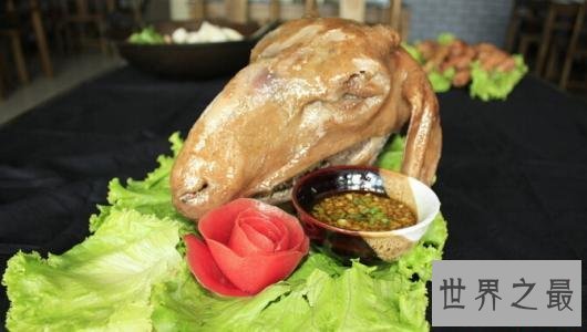 全球十大恶心食品，活蛆奶酪了解一下