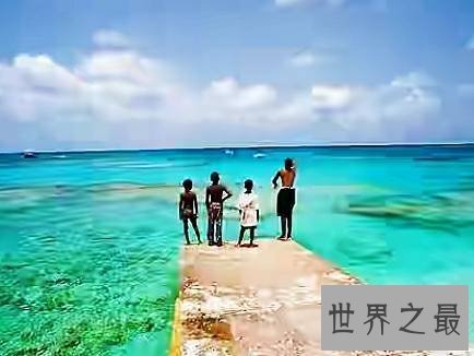 全球十大海上冬日巡游目的地，带你领略不同的夏威夷风情。