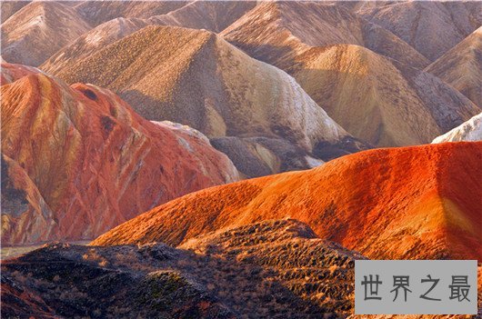 世界十大神奇的地理奇观排行榜，魔井带你忘记烦恼