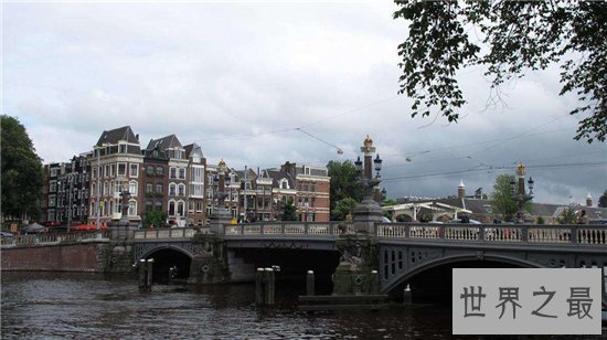 冬季全球10大最迷人的冰雪城市，现实版童话世界