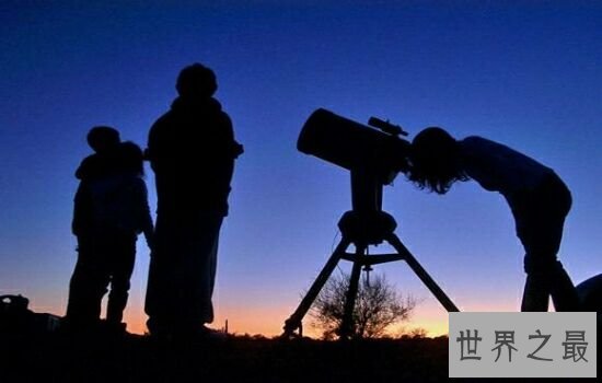 世界十大最美夜景赏玩地，让你爱上不同的夜晚。