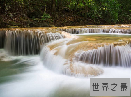世界十大壮观瀑布排行榜，水帘洞竟然都不在榜上？