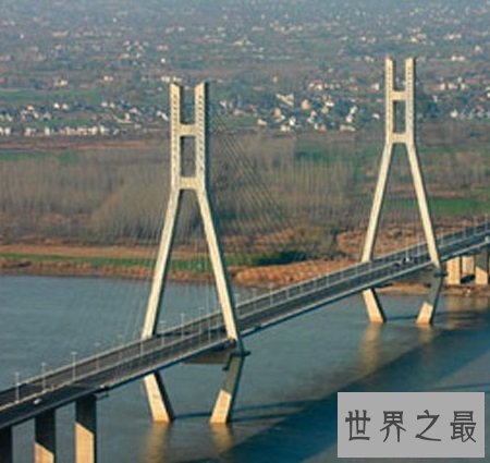 世界十大悬索桥，发达的美国不如发展中的中国
