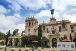 美国十大最安全城市 排名第一的城市几乎全是白种人