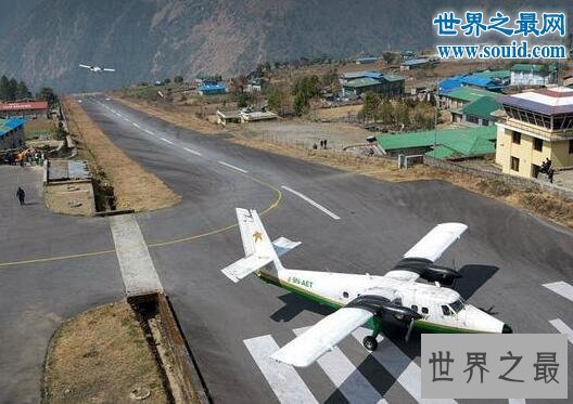 世界十大最危险机场，开飞机的极限挑战