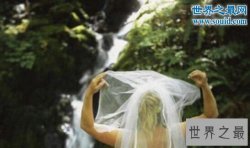 世界十大最奇葩死亡方式，在自己葬礼上心脏病突发