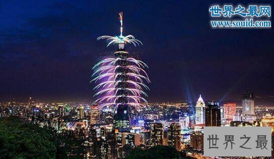 世界十大最高的观景台，纽约帝国大厦(高达443米)