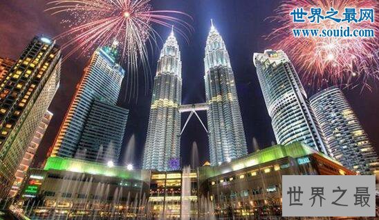 世界十大最高的观景台，纽约帝国大厦(高达443米)