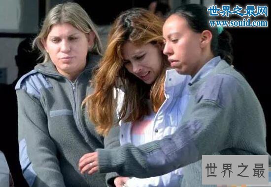 世界最美女罪犯盘点，高颜值魅力勾人的犯人