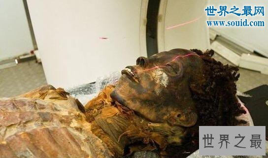 世界十大恐怖习俗，中国缠足太监最残忍可怕