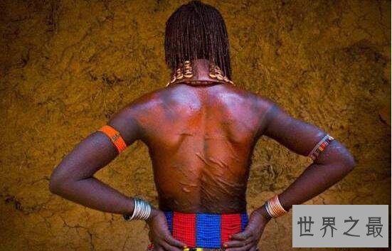 世界十大奇葩审美，一字眉女性竟是最美