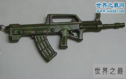 世界十大名枪，中国95式突击步枪比AK47更牛逼