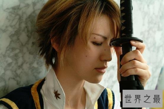 日本四大coser,最美最冷艳女王级COSPLAY